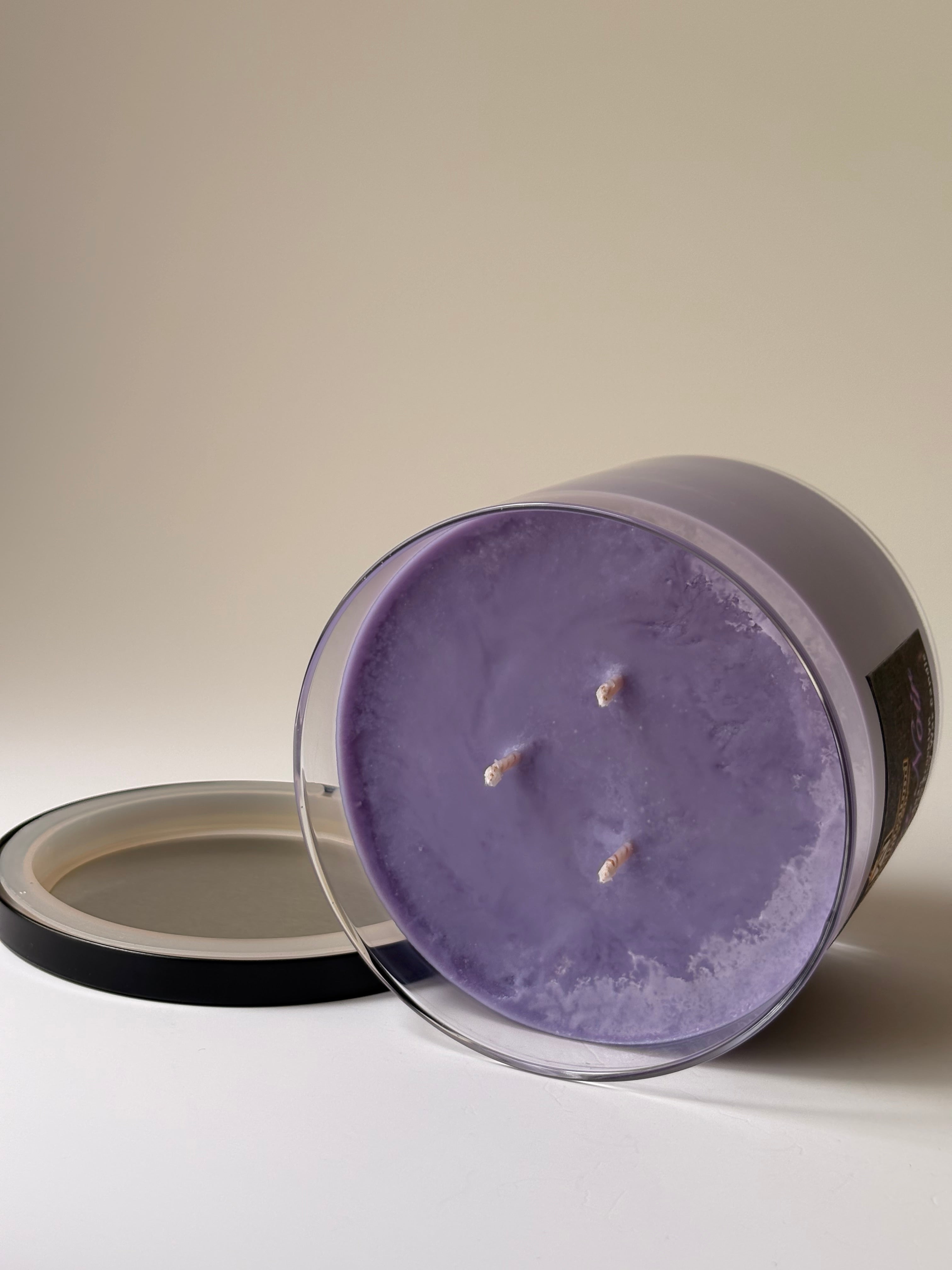 Dahlia Noir Candle